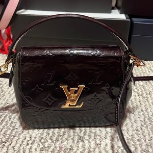 Louis Vuitton Pasadena Monogram Vernis